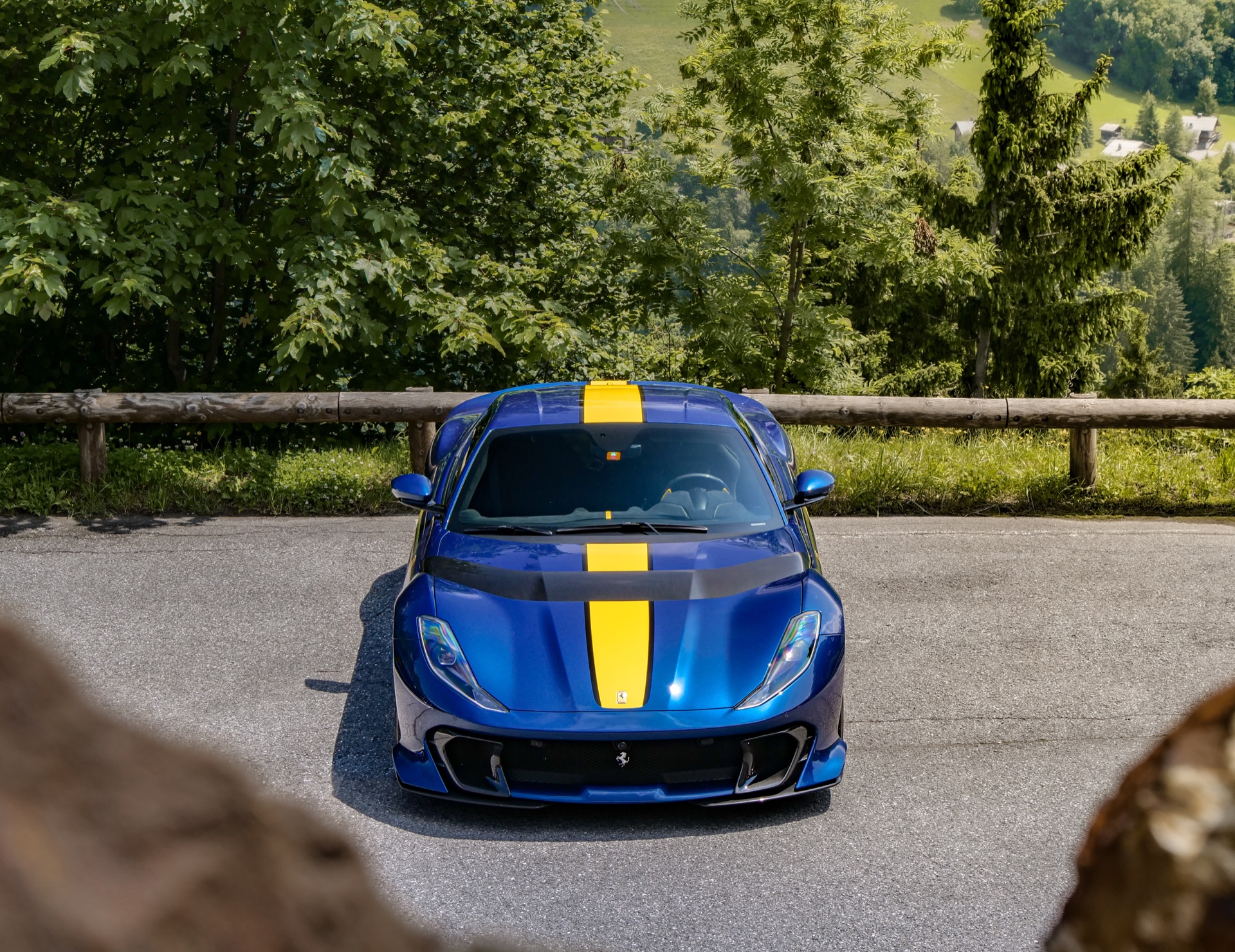 Ferrari 812 Competizione